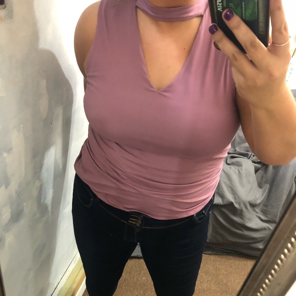 HOT KISS choker top